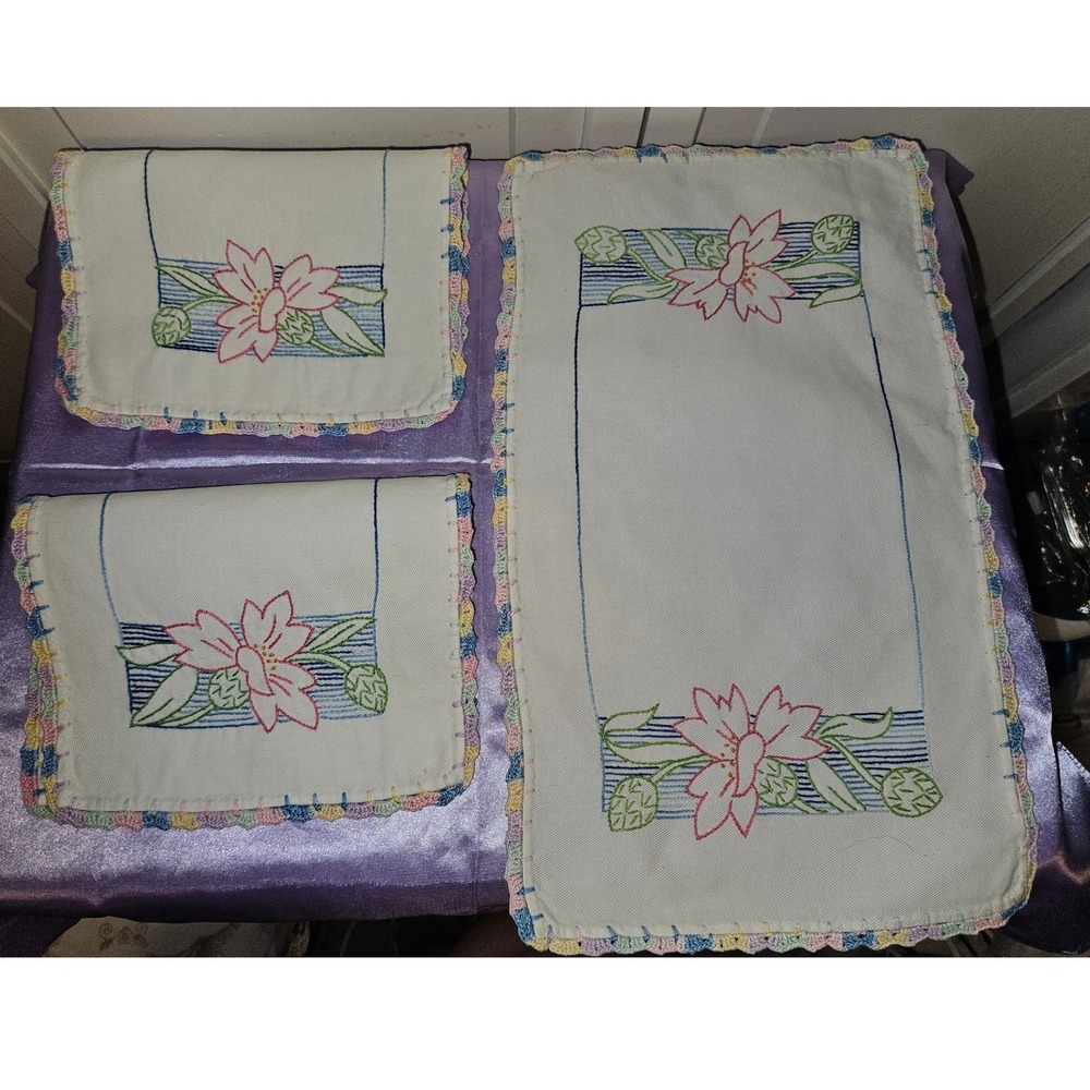 Vintage Hand Embroidered Floral Linen Vanity Set 3pc Crochet Edge Pastel White